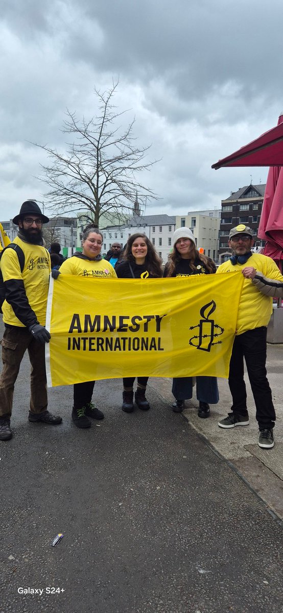 So much colour as we get ready for the start of the Parade at 1pm.

#LaFheilePadraig
