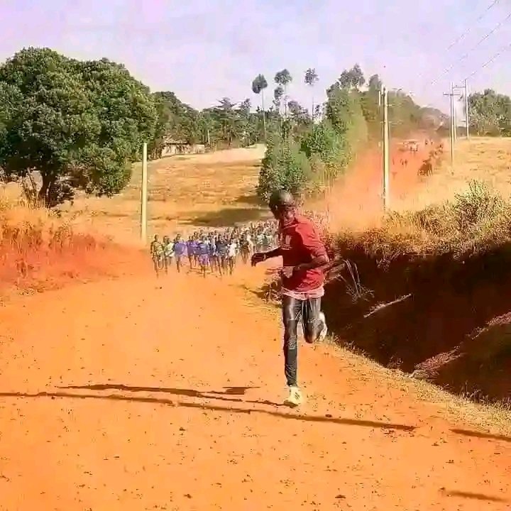 Huyu anaeza kuwa amefanya nini????