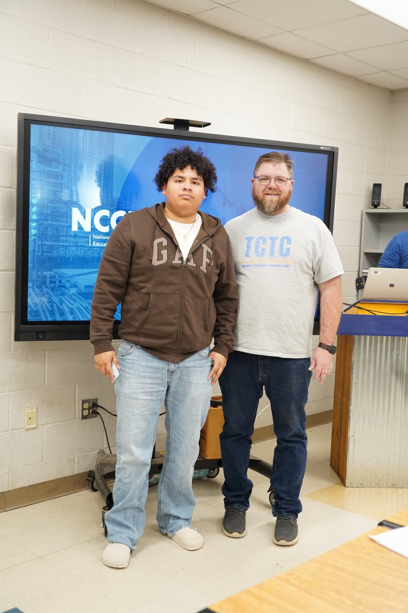 CareerTech_TPSD's tweet photo. Congratulations to our Construction Pathway and Welding Pathway Students who have officially received their NCCER Certification that is recognized Nationally! Job Well Done! #STEMACADEMY #CTEWORKS #CERTIFICATIONS #CTE #TPSD https://t.co/YPnqC4l3ue
