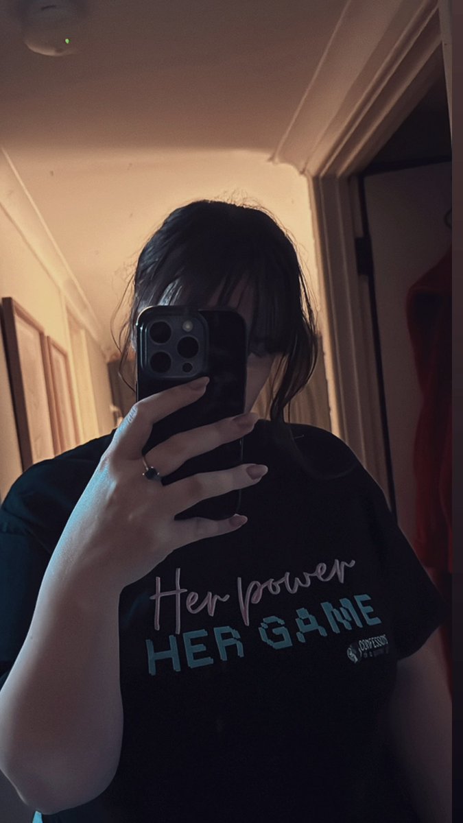 Did you know we have merch?! Check it out …s-of-a-gamer-girl-shop.fourthwall.com/en-aud/product…