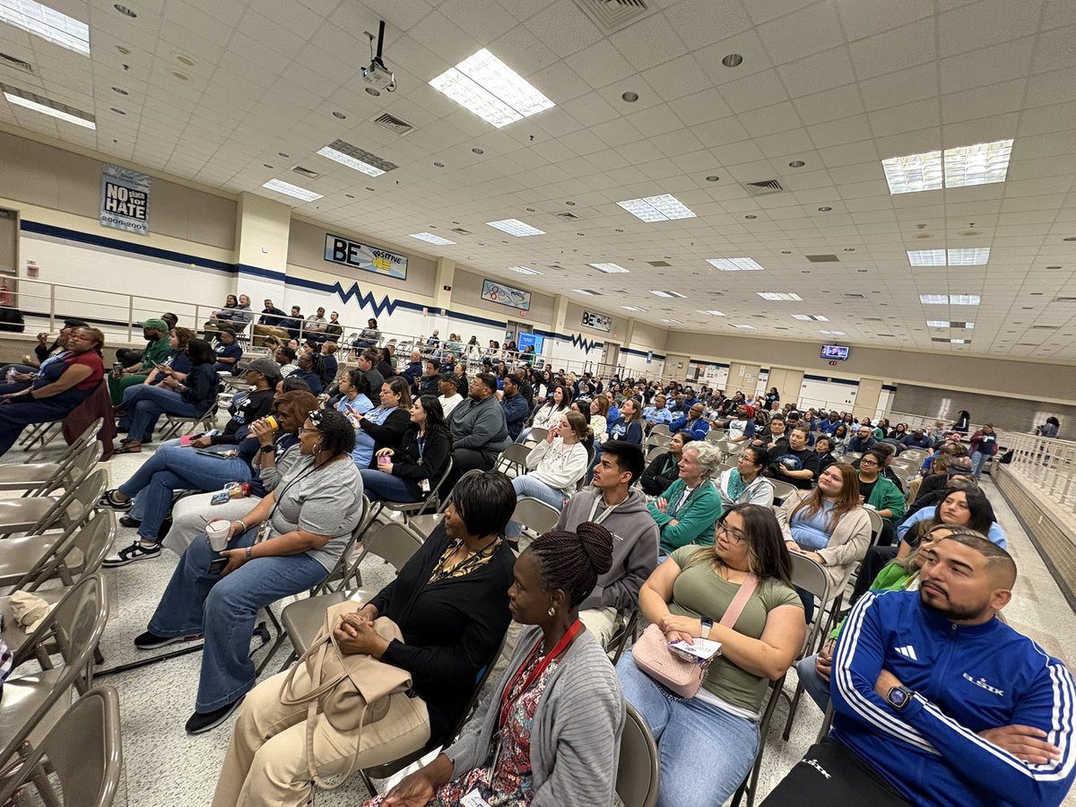 Combined Elsik and ENGC meeting. One campus ☝️ 🐏 <a href="/AliefISD/">Alief ISD</a>