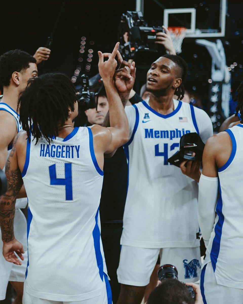 LEON DEVON TAYLOR (@leontaylor1983) on Twitter photo PJ Haggerty and Dain Dainja got me thinking about another dynamic duo. Teamwork makes the dream work. <a href="/GoTigers247/">GoTigers247 - The Memphis 247Sports Affiliate</a> <a href="/Memphis_MBB/">Memphis Basketball</a> PJ Haggerty and Dain Dainja got me thinking about another dynamic duo. Teamwork makes the dream work. <a href="/GoTigers247/">GoTigers247 - The Memphis 247Sports Affiliate</a> <a href="/Memphis_MBB/">Memphis Basketball</a>