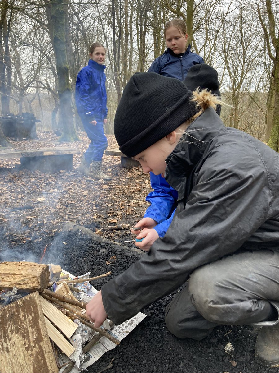 PipersForestSch's tweet image. Flatbreads were on the Forest menu today. Our year 6 students were great at preparing, cooking and eating their bread! 🔥🫓 😋 #campfirecooking #lifeskills #pipersprep