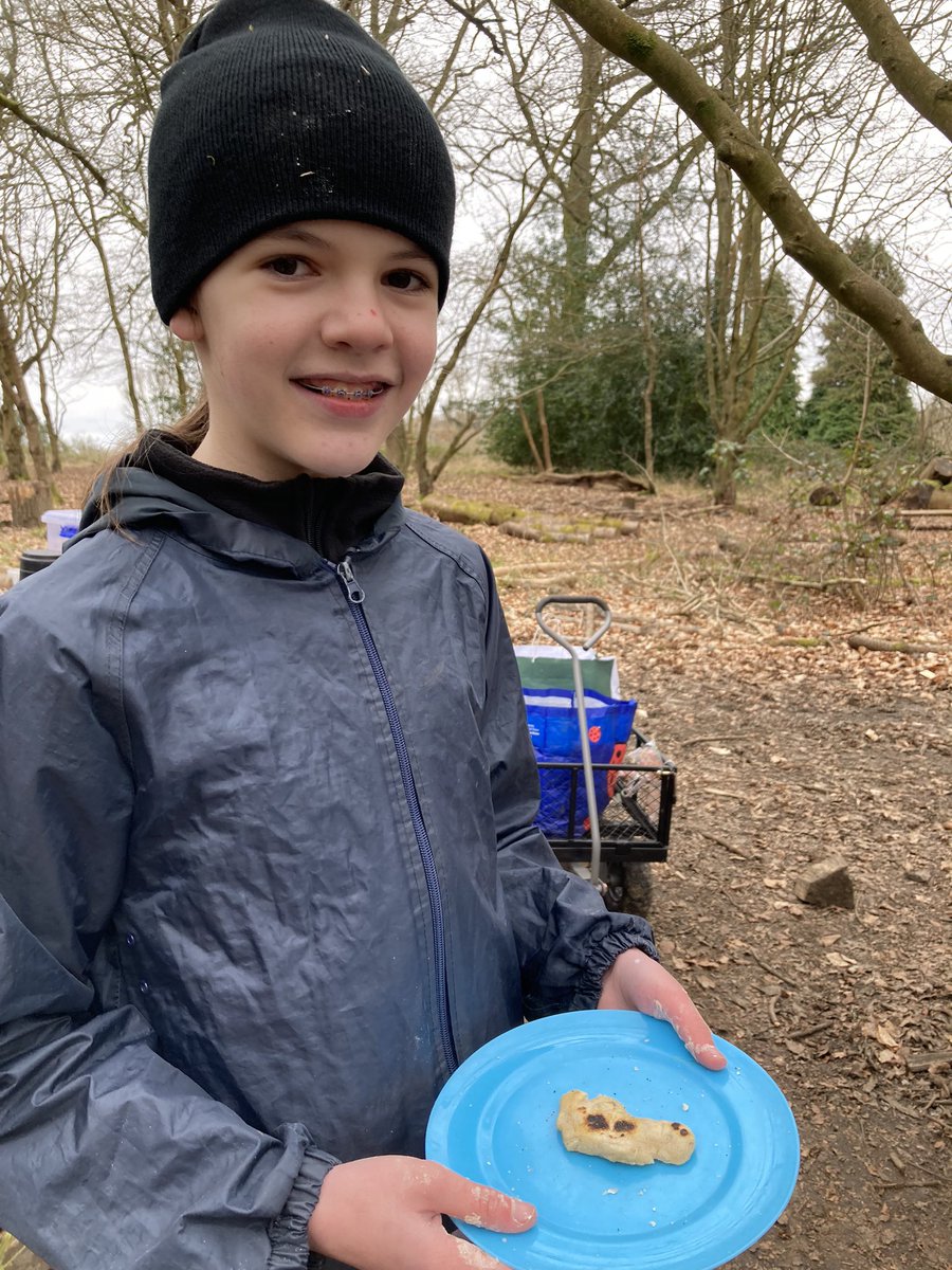 PipersForestSch's tweet image. Flatbreads were on the Forest menu today. Our year 6 students were great at preparing, cooking and eating their bread! 🔥🫓 😋 #campfirecooking #lifeskills #pipersprep