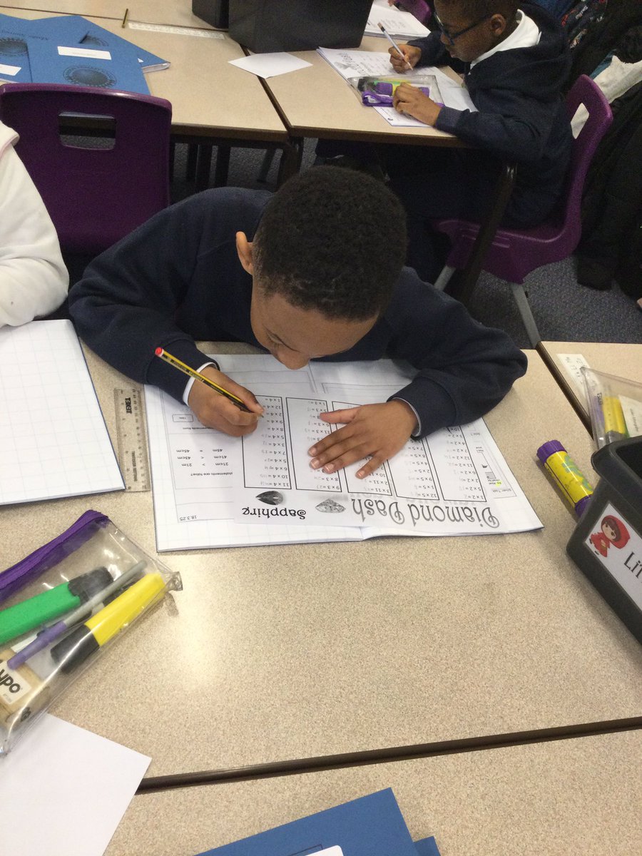 PindersPrimary's tweet photo. When children have completed work in Year 2 they then go and grab and extension activity. Here are a few children working through their chosen activity today #ppmaths https://t.co/agnSBqO1OJ