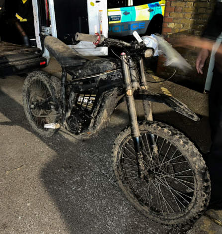 Hillingdon Police tweet media