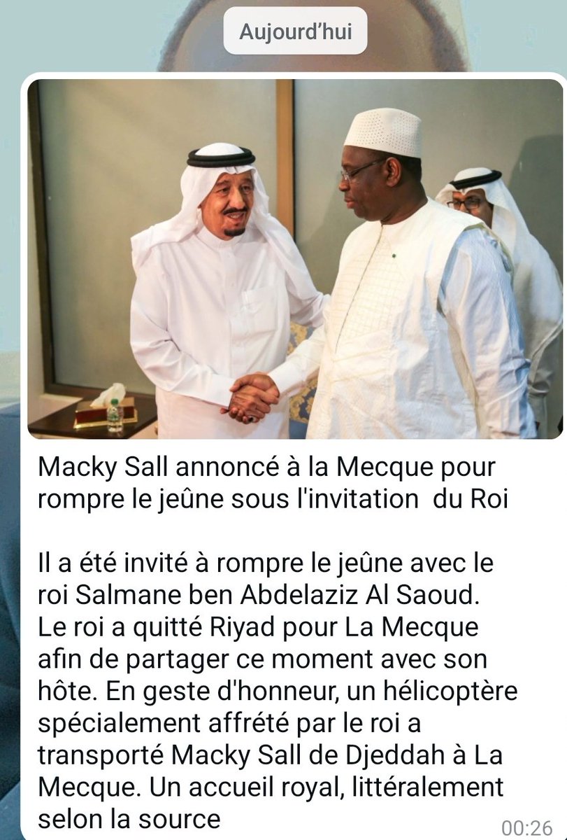 Ibnbarakane's tweet photo. Au moment où nos nouveaux dirigeants cherchent à vous ridiculiser où à ternir l’image de l’ancien Président du Sénégal au niveau international, cette homme nommé @Macky_Sall reçoit des décorations, des invitations pour lui honorer et faire des éloges. 
#KhatarayouAmoulHeure https://t.co/i7AAnzegmt