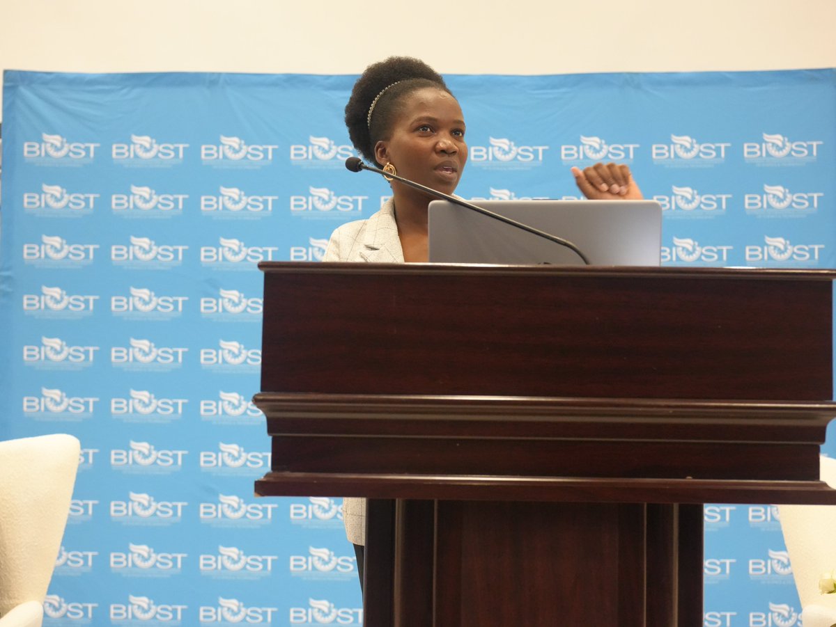 biustbw's tweet photo. The Student Representative Council (SRC) recently hosted a powerful and insightful public speaking session themed "Ignite the Mic – Public Speaking Empowerment Session". 

#IgniteTheMic #PublicSpeaking #EffectiveCommunication #PersonalGrowth #BIUST https://t.co/qHkHkguseA