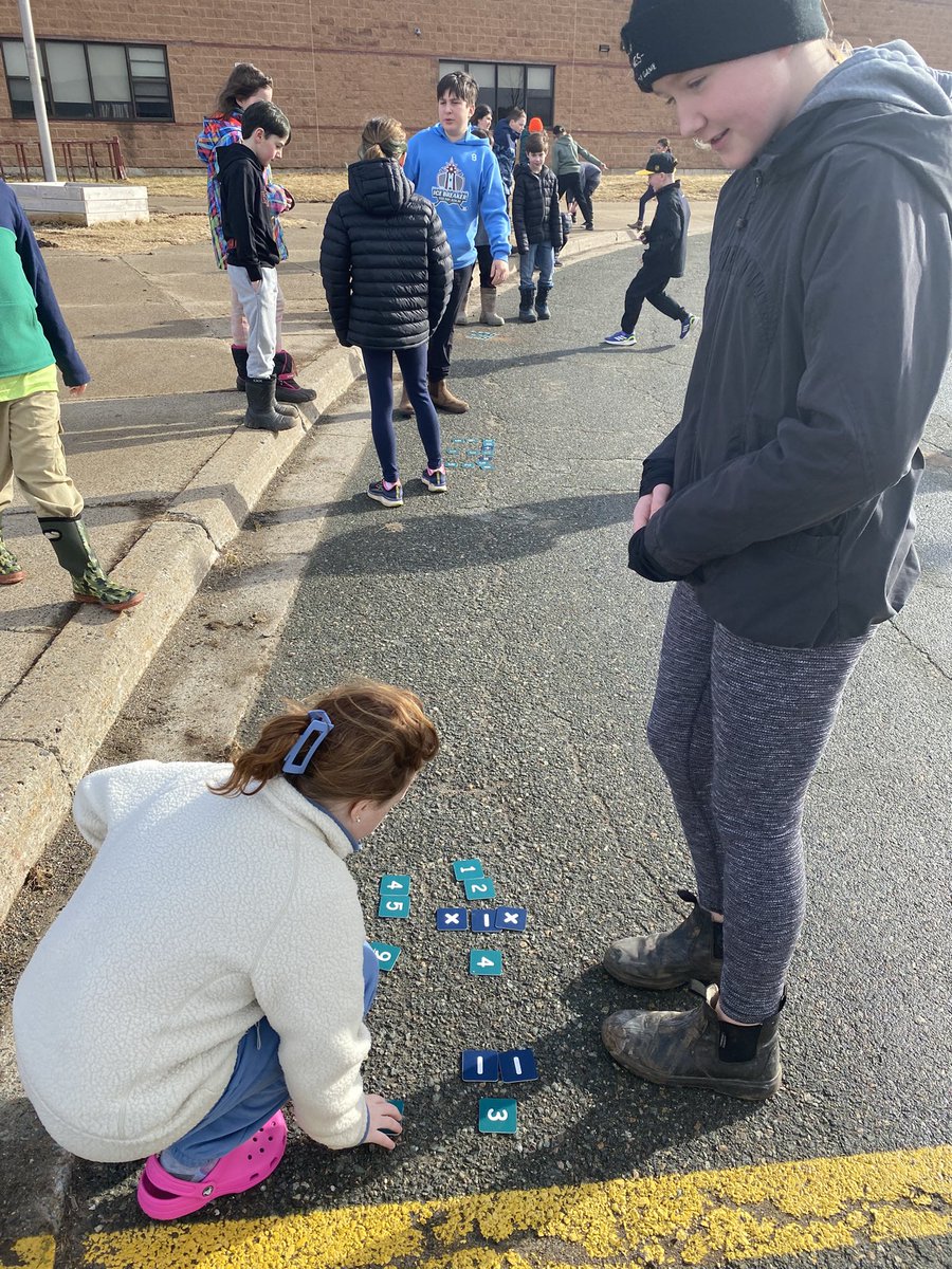 InvernessECA's tweet image. With the spring-like weather on our side, our Grade 5 students took their math learning outdoors! ☀️ They worked in teams to come up with as many correct division facts as possible—turning practice into a fun and energetic challenge. 
#SRCEMarchIsMathMonth