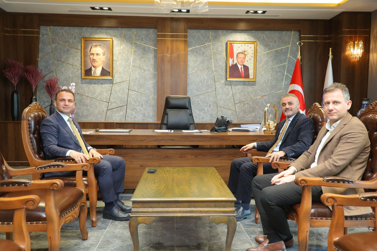 fatsabeltr's tweet photo. Ordu Telekom İl Müdürü Sayın Zafer Onur Atasoy ve Teknik Operasyon Müdürü Sayın Volkan Çakır Belediye Başkanımız Sayın İbrahim Etem Kibar'ı ziyaret ettiler.

Nazik ziyaretleri için kendilerine teşekkür ederiz. https://t.co/J5EV7fmPU4