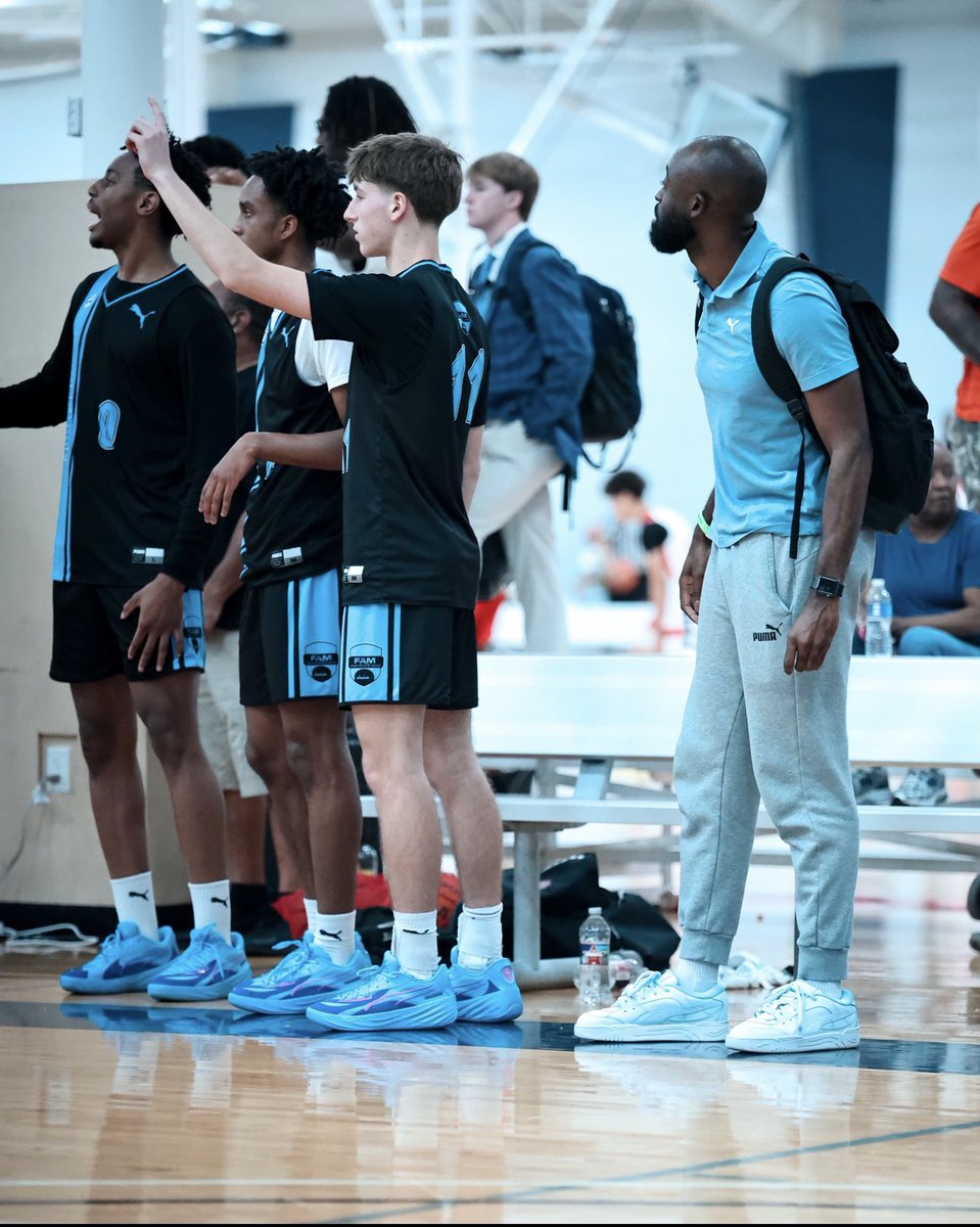 FAM Elite 2026 Jackson Recap

Player: <a href="/SamuelNkwopara/">Samuel Nkwopara</a> 14pts
Player: <a href="/Nick_Schatz10/">Nick Schatz</a> 10pts
Player: <a href="/Zachwittliff_23/">Zach Wittliff</a> 10pts

Coach: <a href="/coachjjckson/">Justin Jackson</a> 

#FAMilyTies📈📈📈