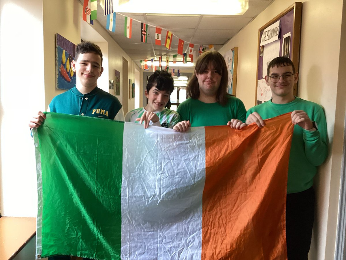 Holy Family School for the Deaf (@hfschooldeaf1) on Twitter photo Wishing all our students, staff, family and friends a happy Saint Patrick’s Weekend ☘️☘️☘️🇮🇪🇮🇪🇮🇪
<a href="/flagday/">flagday</a> @<a href="/NationalFlagDay/">National Flag Day</a> <a href="/PresidentIRL/">President of Ireland</a> Wishing all our students, staff, family and friends a happy Saint Patrick’s Weekend ☘️☘️☘️🇮🇪🇮🇪🇮🇪
<a href="/flagday/">flagday</a> @<a href="/NationalFlagDay/">National Flag Day</a> <a href="/PresidentIRL/">President of Ireland</a>
