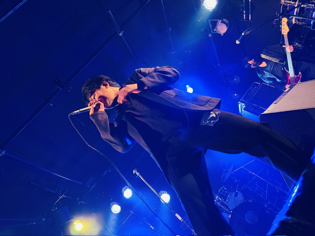 x_ilovesing_x's tweet image. いつも、いつでも、このステージが、この一曲がラストだと思って、後先考えず全力です。歌わせてもらえる事に感謝しながら。
多分明日も、、、明日逝っても良いくらいに。

撮影:Jun様 @Jun1Jun10 
#AnotherStory #ROUGEIN' @spaceZero_022