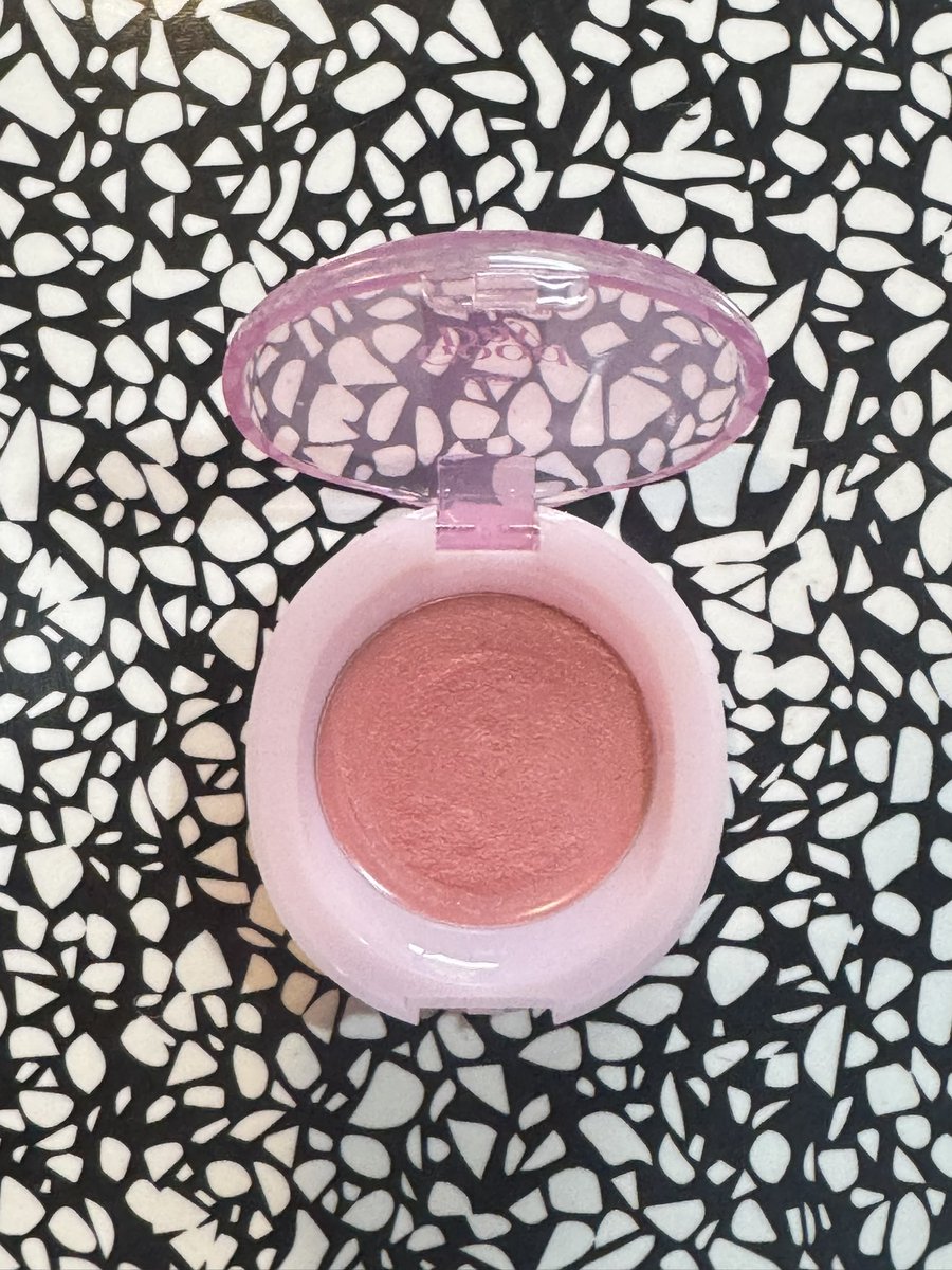 bennnuu1's tweet photo. ส่งต่อ 
- cream blush 4u2 สี 02 (90฿) 90%
-พาเรทตา canmake สี03 (199฿) 90%

📍ทักมาสอบถามดูพตได้ค่ะอยากปล่อยจริงๆ📍

#เครื่องสำอาง #เครื่องสำอางมือ2 #เครื่องสำอางเกาหลี #มือสอง #คสอเกาหลี #คสอมือสอง https://t.co/rjgeVAwyWf