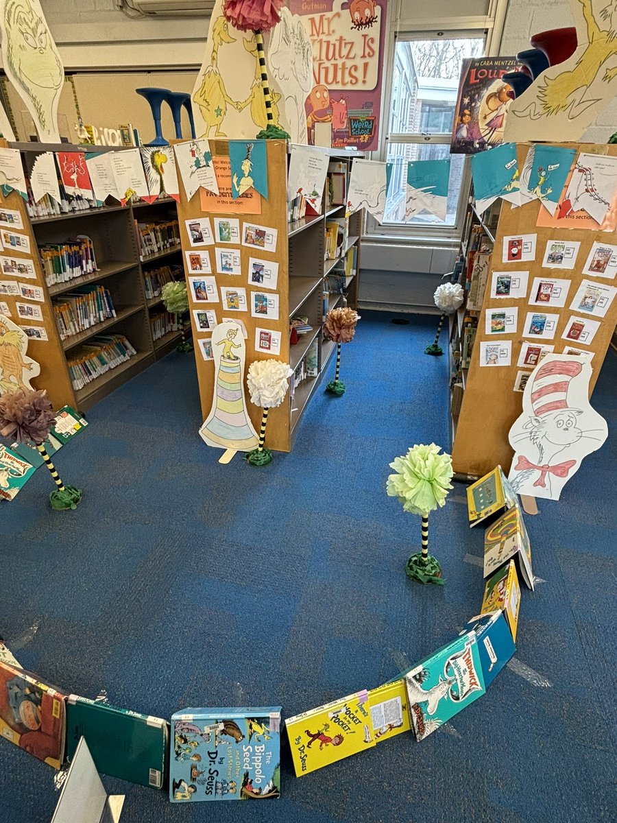 MrsHusstege's tweet image. Our month of reading continues with our 3rd annual @LincolnWPS Library mini golf! All this week we are celebrating our love of all things reading and trying our luck at bookish golf! Huge thanks to the parents who helped set up Friday! #LibraryMiniGolf @wyckoffschools