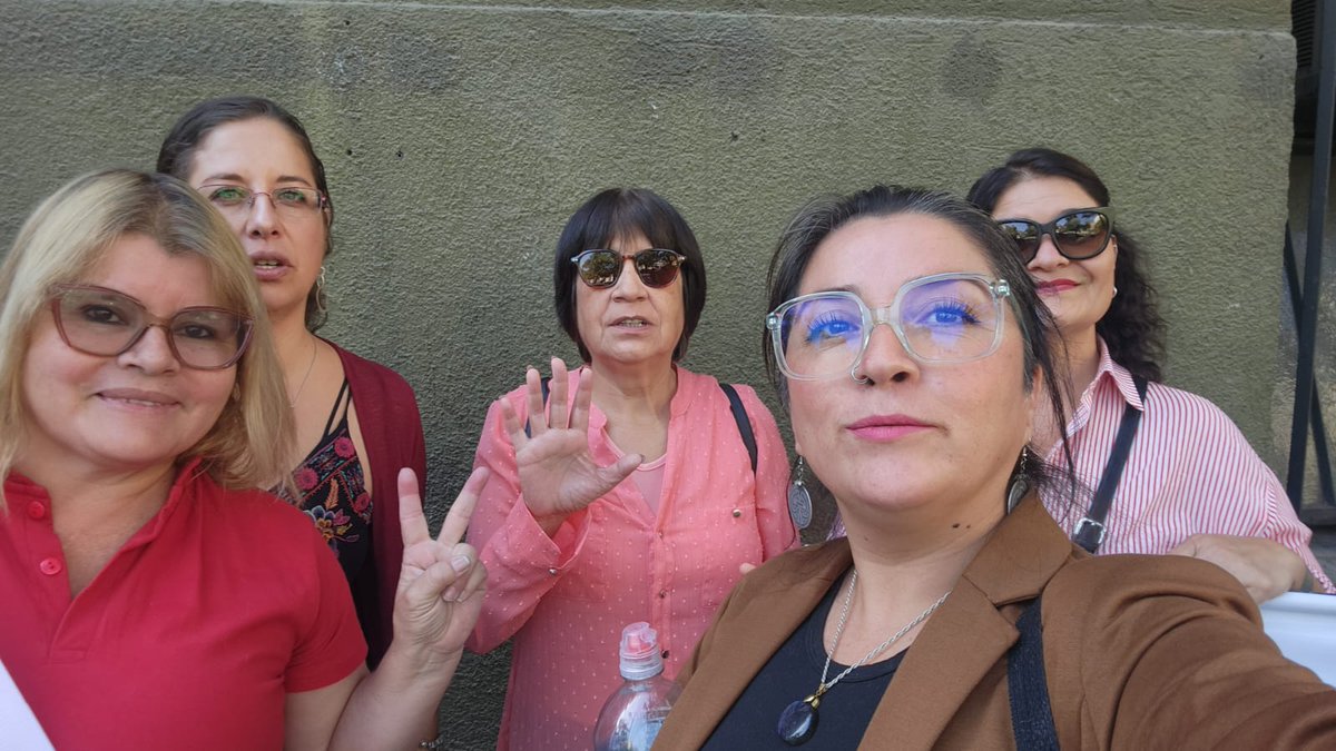 📍Recientemente representantes de Sindicatos de <a href="/BupaChile/">Bupa Chile</a> de distintas regiones, junto a <a href="/fenassap/">FENASSAP</a>, nos reunimos con <a href="/DirecDelTrabajo/">Dirección del Trabajo</a> para dialogar sobre la situación laboral en la multinacional. 🗣Abordamos temas claves para avanzar en condiciones laborales justas y dignas.