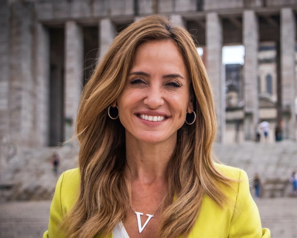 JUSTICIA VENDEHUMO: Vicky está llena de denuncias por estafas al estado: Guardapolvos, toneladas de Yerba pero ¿Cuándo va a citarla la Justicia o la van a procesar?