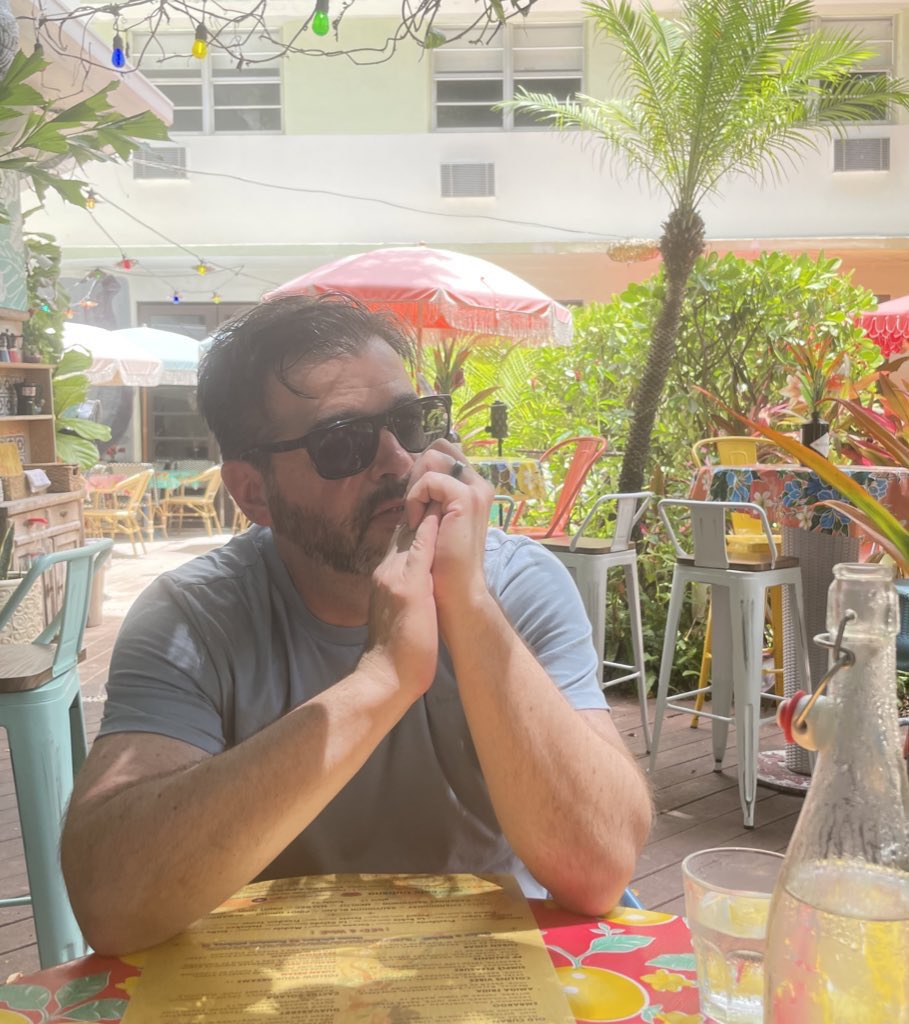 CheapSeats411's tweet image. Post a pic from Summer