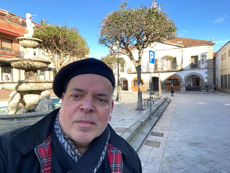 Hey there from El Tiemblo, Avila, Spain!
Wishing all my friends a great week ahead, and for all you beautiful Irish people a very happy St Patricks Day.
Love &amp; peace. x