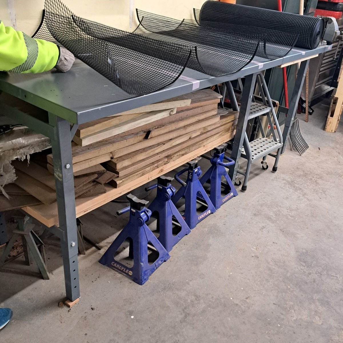 A shout out to Jen, who joined the MVB team in January 2024. Thank you for the energy and enthusiasm you brought to routine and unusual tasks! Wishing you great success in your new position with the Army Corps of Engineers. Cheers to a shorter commute and more sunsets at home!!!