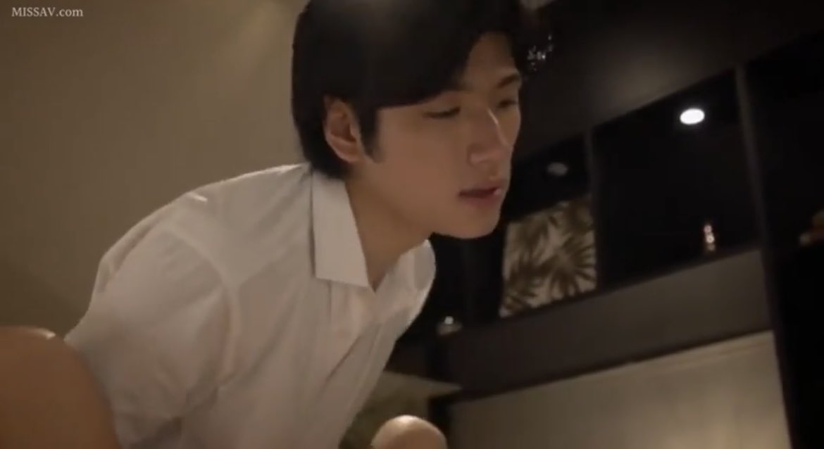 给小熊梳毛 tweet media