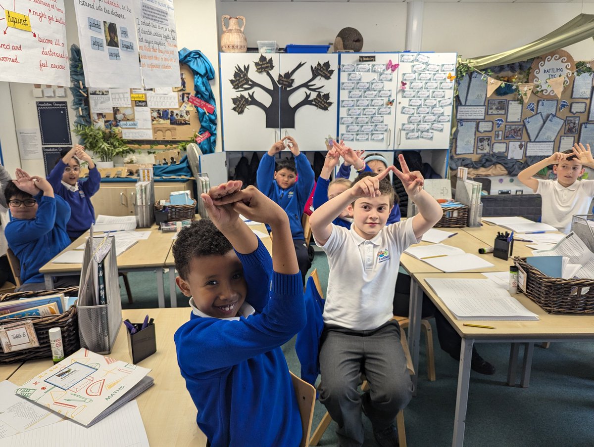 Foxfield - Year 4 tweet media