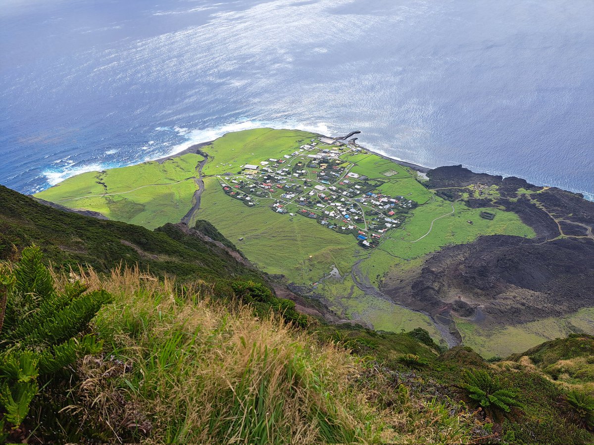 Tristan da Cunha tweet media