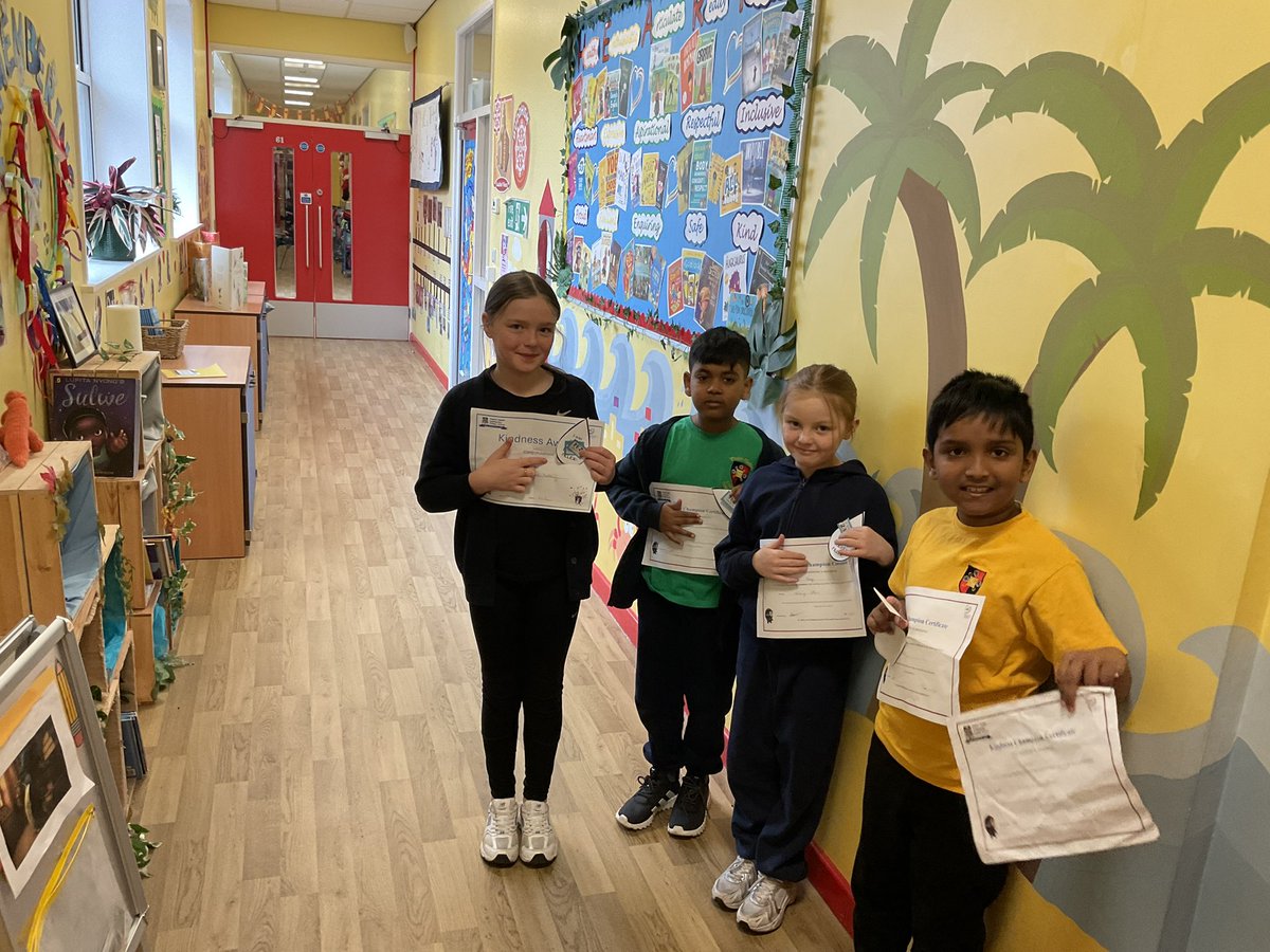 MrsIreland3's tweet photo. Huge congratulations to our pupils receiving their HEART Curriculum certificates! Keep being amazing! #HEARTCurriculum https://t.co/KpuRPA7ayq