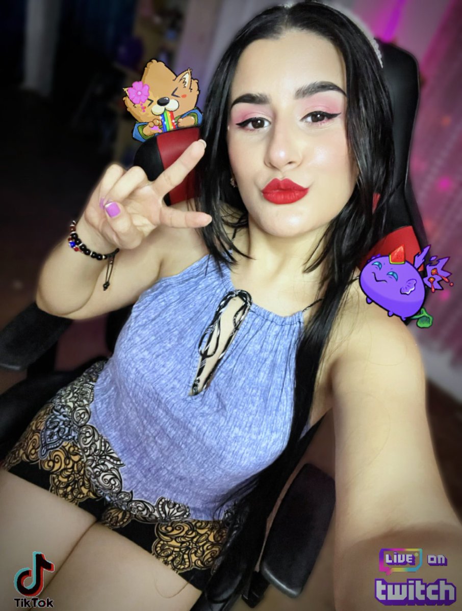 Buenos días familia hermosa ❤️✨🌈
Hoy amanecimos celesticas pero con toda la energía súper positiva de siempre en compañía de mis bebés ToxiLove y <a href="/KanstarWorld/">KANSTAR 💫</a> 💜

Ven ya comenzamos juguemos juntos las arenitas de <a href="/AxieInfinity/">Axie Infinity</a> y por supuesto realizaremos las misiones del