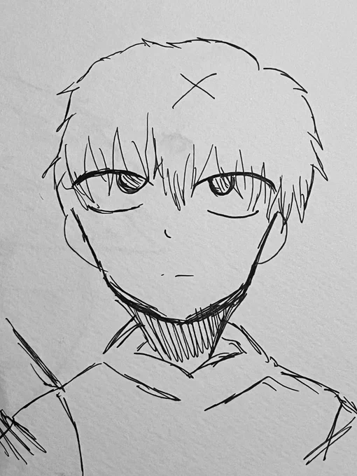 部屋の整理してたら多分小6の時に描いた絵が出てきた!
首が逆三角形で謎のでかいつむじ、、w 