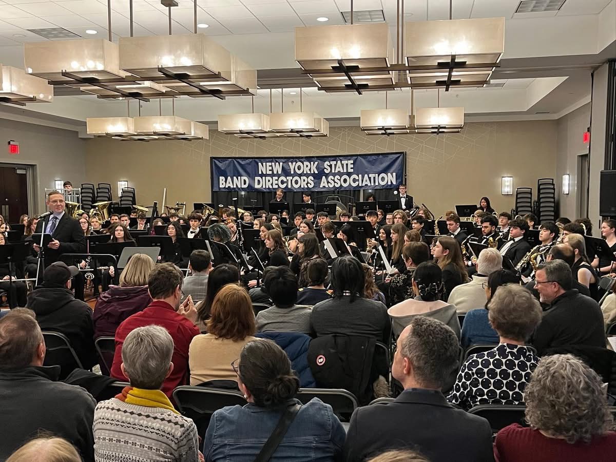 emeadowschools's tweet image. The district would like to congratulate our 2025 New York State Band Directors Association All-State Honor Band students Charlotte Huang, Judah Baroukh, and Ava Giannitelli from @WTCRams and @EMHSJETS! #GreatHappensHere24_25