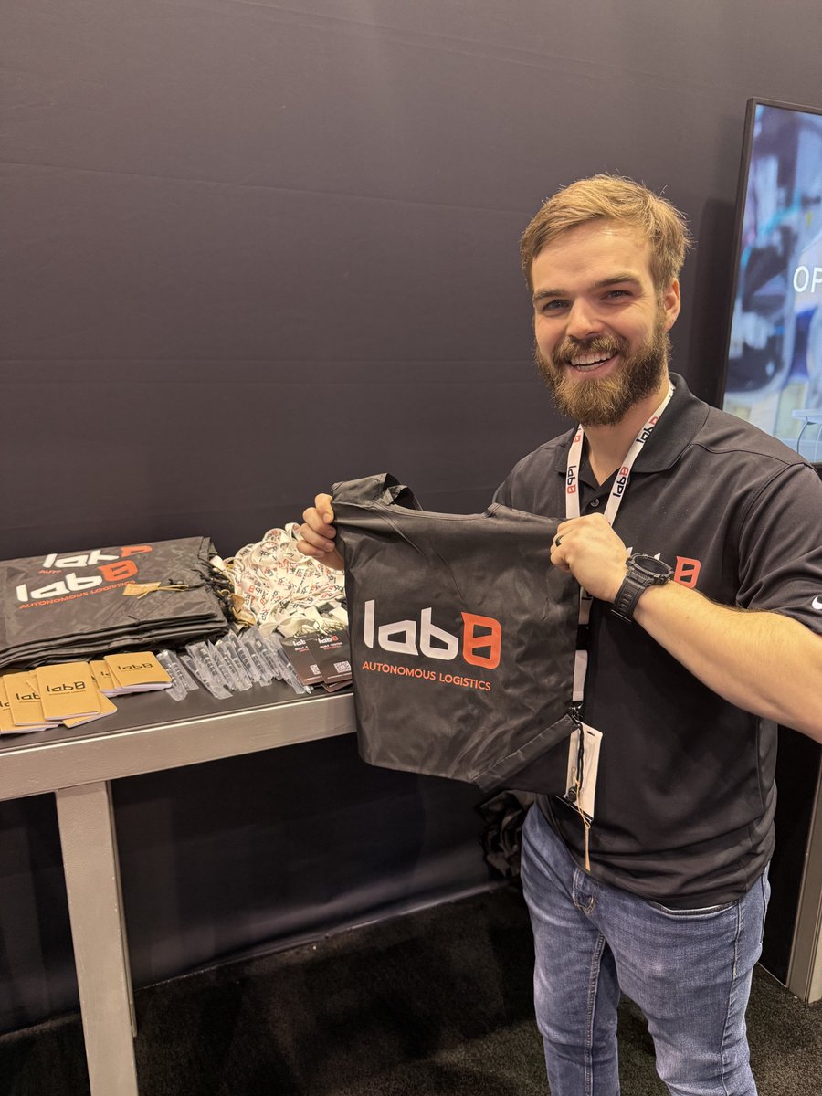 Lab0Logistics's tweet image. WE'RE LIVE at ProMat 2025! 🤖
Stop by Booth #E12006 in the Lakeside Exhibit to meet our founder David, and see what we’re unveiling behind the curtain.
Grab some swag and chat with our engineers about how our solutions can transform your warehouse operations.