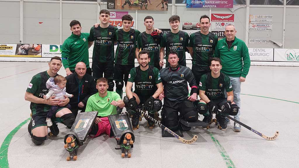 🏑 Tercer triomf consecutiu del CHP Amposta superant un dels millors equips del grup

▶ LA NOTÍCIA: ebresports.cat/tercer-triomf-…

<a href="/UFECcat/">Unió de Federacions Esportives de Catalunya</a> <a href="/HoqueiAmposta/">Hoquei Patí Amposta</a> <a href="/FCPatinatge/">FCPatinatge</a> <a href="/ajamposta/">Ajuntament d'Amposta</a> <a href="/adamtomas/">Adam Tomàs i Roiget</a> <a href="/MarcFornos/">Marc Fornos Monllau</a> <a href="/irccid/">Iris Castell Cid</a> <a href="/esportcat/">Esports</a> <a href="/RadioAmposta/">Amposta Ràdio</a> #Amposta #TerresdelEbre