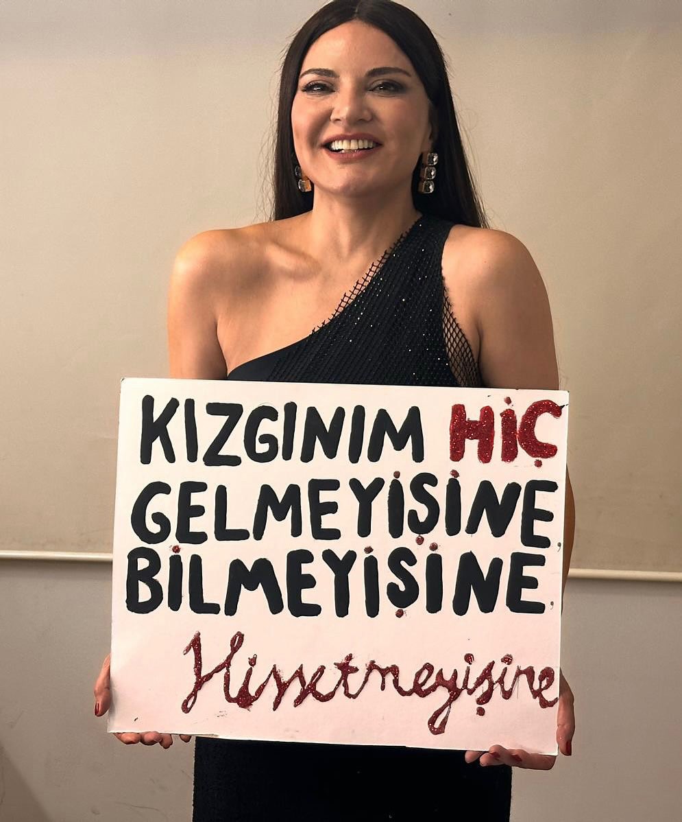 “koşsam, sarılsam
tutunsam yoksun.”