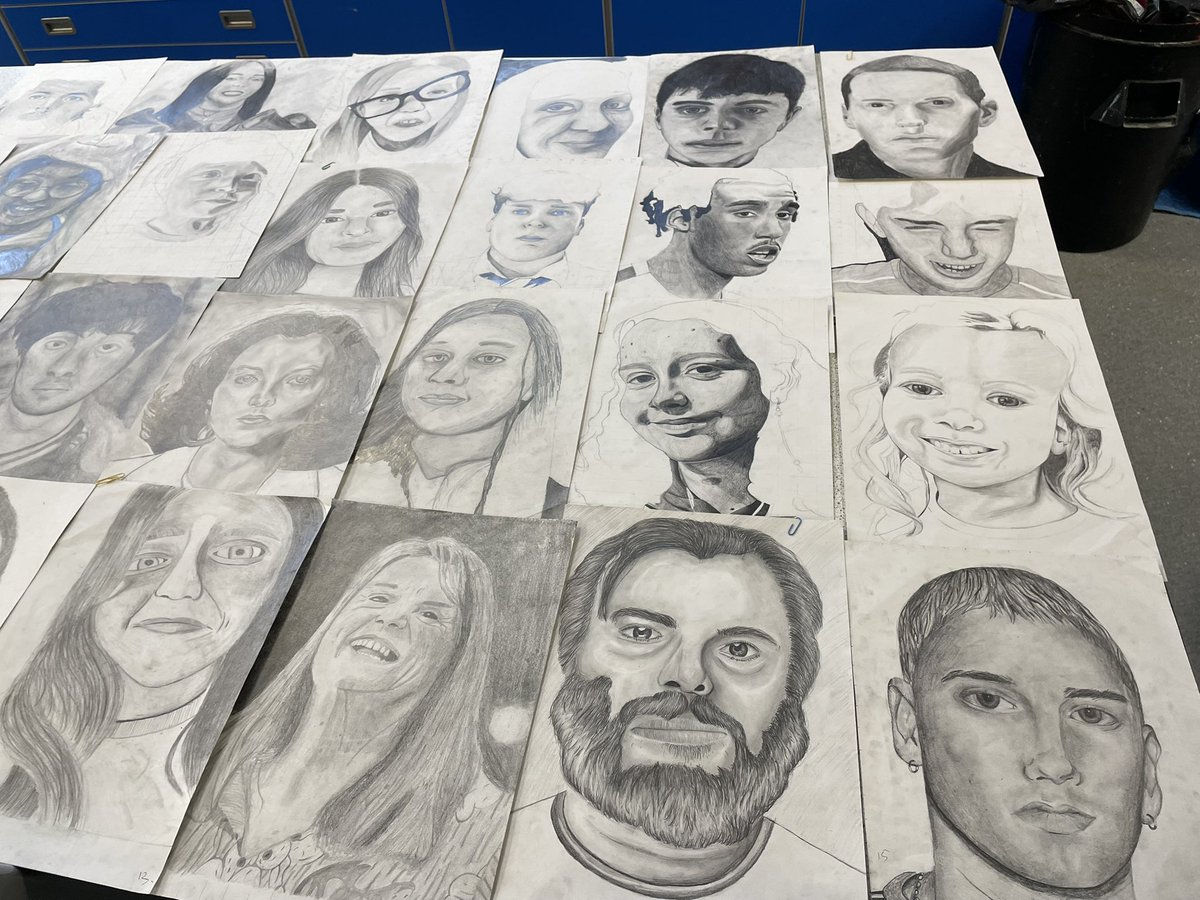 Jobaker9's tweet image. Love these portraits from my Year 10. I always love seeing how the respond to this short task
