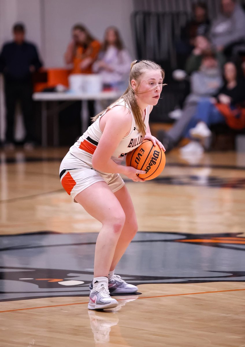 Playmaker Award goes to Aubrey Heck for another outstanding season setting up her teammates. Aubrey recorded 167 assists to finish among the top in the area. Aubrey led MVC play in assists by a large margin. She will look to chase down the all-time school record early next season