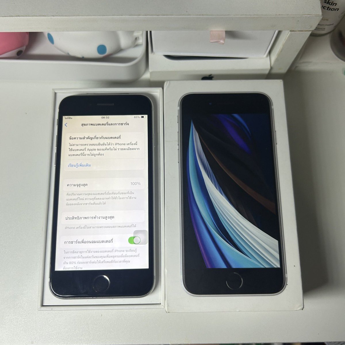 6_luvphone5's tweet photo. ｡𖦹°‧. iPhone SE 2020 128gb ♡*･῾ ᵎ 
เครื่องปกติ สแกนนิ้ว ไม่ติดไอคลาว แบต100%
  รีได้ สภาพดีมาก ios 15.8.3 เครื่องสวยสุดๆ
ตำหนิ เคยเปลี่ยนแบตกับกล้อง (สวยเหมือนเดิม)
จอด่างนิดหน่อย
dm maka 3,690Free Shipping
มีร้าน ig luvphone5.6 💭
#iphonese2020 #ส่งต่อไอโฟน #มือถือมือสอง https://t.co/Pjop0DCFVz