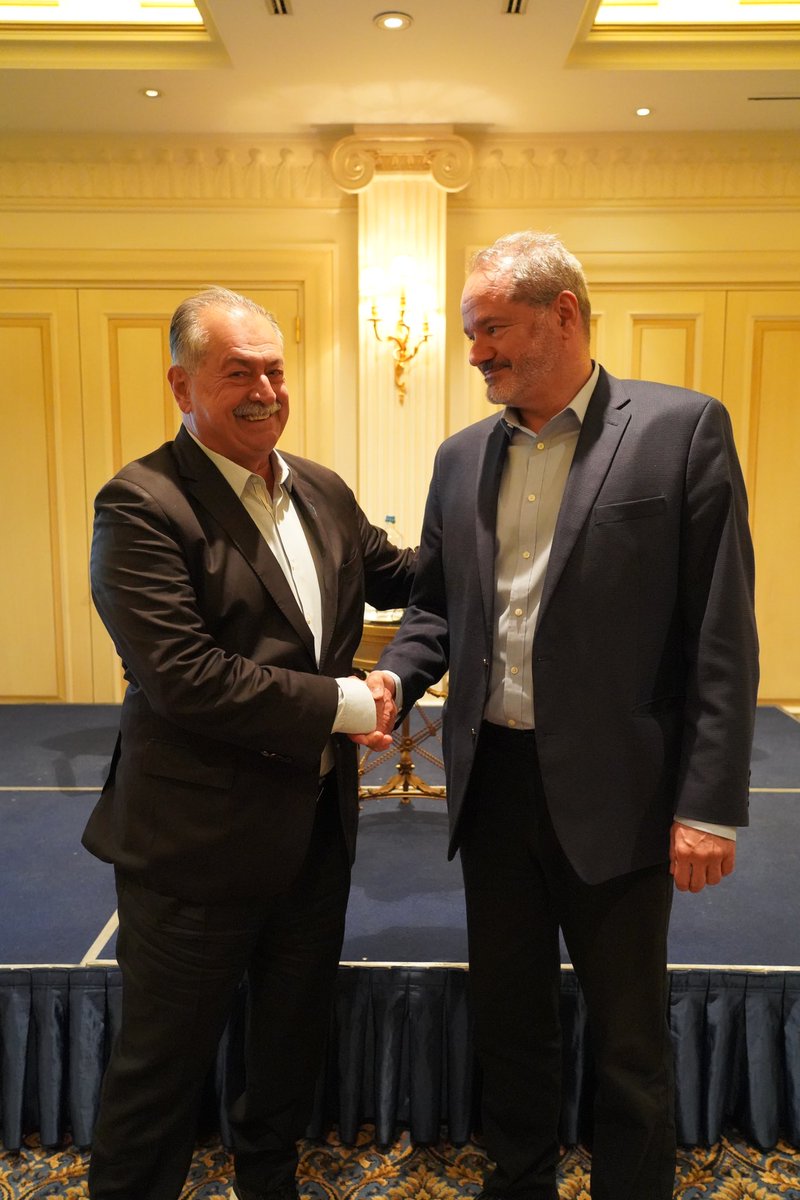 The Hellenic Initiative tweet media