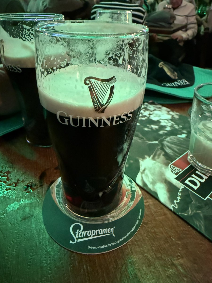 PresSchoolboy's tweet photo. Not good enough, another please! https://t.co/v2vTsbqASU