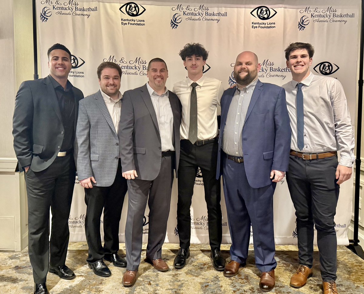 Enjoyed a great evening celebrating our guy <a href="/AndyJohnson1414/">Andy Johnson</a> as the KABC 9th Region Co-Player of the Year &amp; candidate for Mr. KY Basketball. #Together #Family
