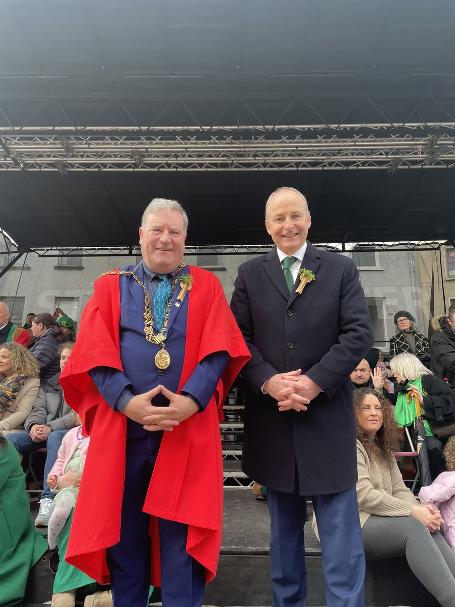 An Taoiseach <a href="/MichealMartinTD/">Micheál Martin</a> with Ard-Mhéara <a href="/sendboyle/">Iar Ard Mhéara Chorcaí, Cllr. Dan Boyle</a> watching the incredible talent featured in this year’s parade.