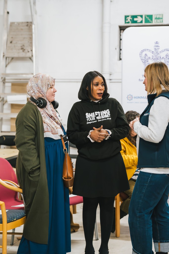 We were honoured to welcome His Royal Highness The Duke of Gloucester to Himmah, celebrating our work tackling food poverty, inequality, and educational disparities in Nottingham. HRH joined volunteers, including our partners such as Ideagen, in packing food parcels 🥫
