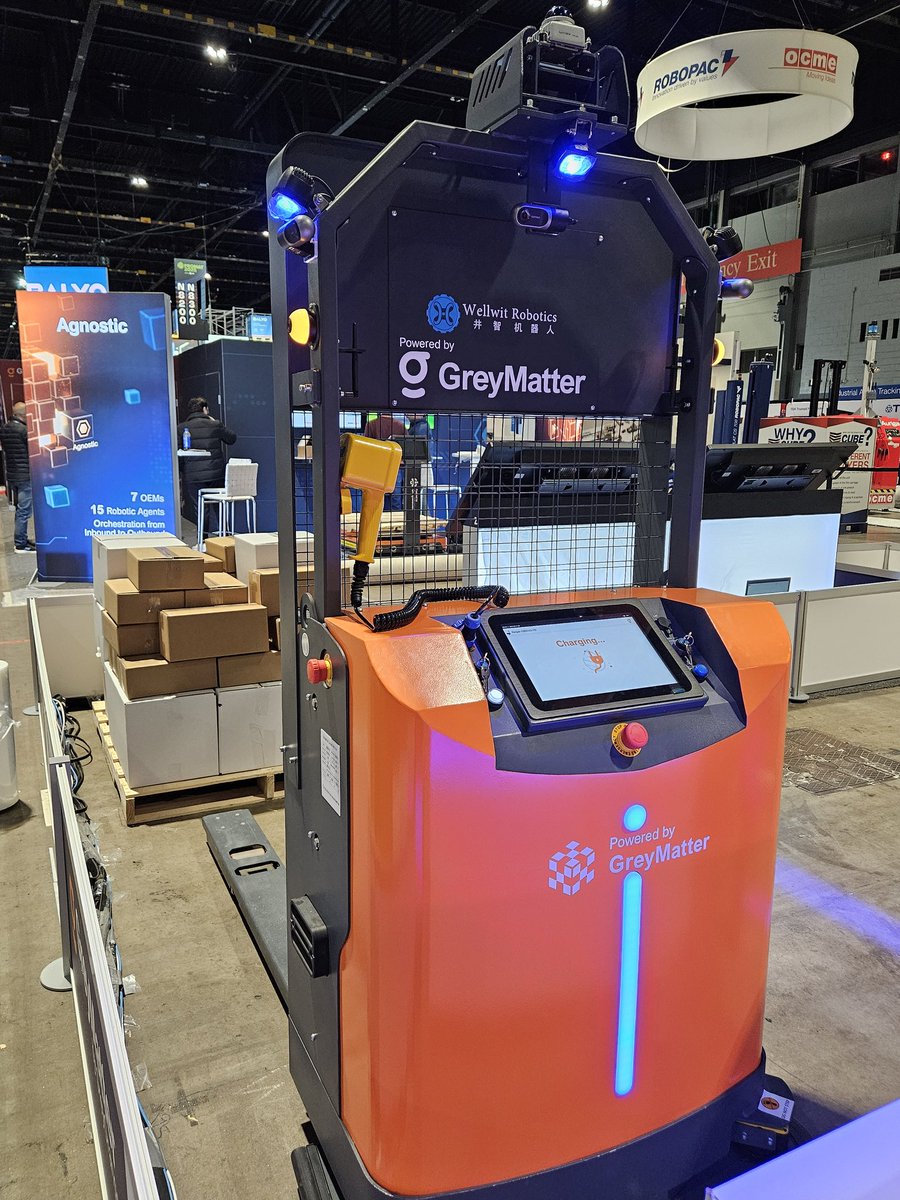 WellwitRobotics's tweet photo. 🚀 Promat 2025 kicks off in Chicago Now!
📍 Booth E12337, Lakeside Hall E @ McCormick Place
🤖 Discover future logistics tech with Wellwit Robotics!
👥 Clients &amp; partners, let's connect and innovate together!
📩 Reach us: sales@wellwit.com.cn | WhatsApp: +86 18820170386 https://t.co/p7HIM5W9gl