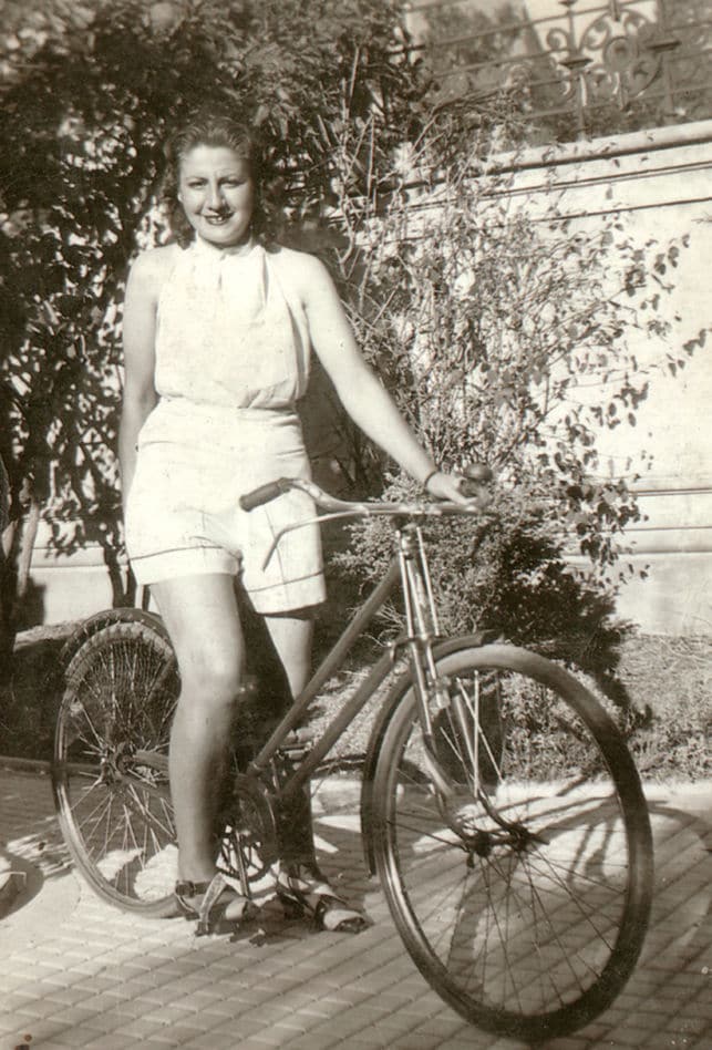 Nuestra imprescindible del domingo es la poeta Gloria Fuertes.

🎥"Gloria Fuertes", de Francisco Rodríguez Fernández.

🗓️Domingo, a las 21:25h en <a href="/la2_tve/">La 2</a>.