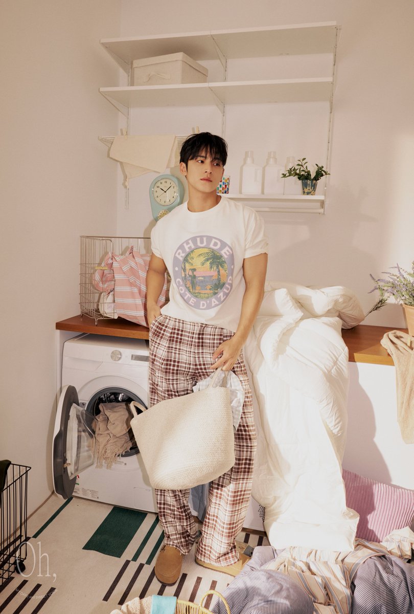 📕 EPISODE A : Preview Cuts
    
✉ PRE-ORDER : 25.03.18 11:00ㅣTueㅣKST
✉ RELEASE : 25.03.31ㅣMonㅣKST

#SEVENTEEN #세븐틴
#SVT_EPISODE #UNIT_PHOTOBOOK