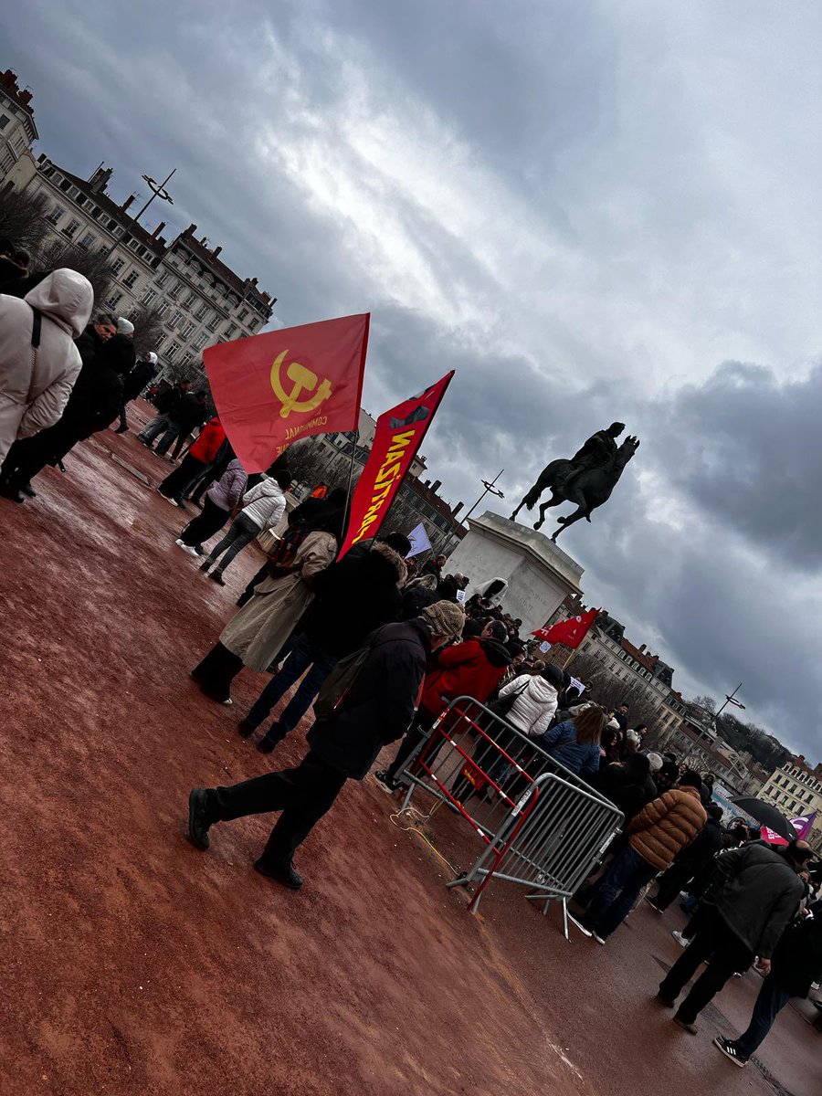 France: Press conference in Lyon against the massacre of Alawites in Syria

ail-red.com/france-press-c…