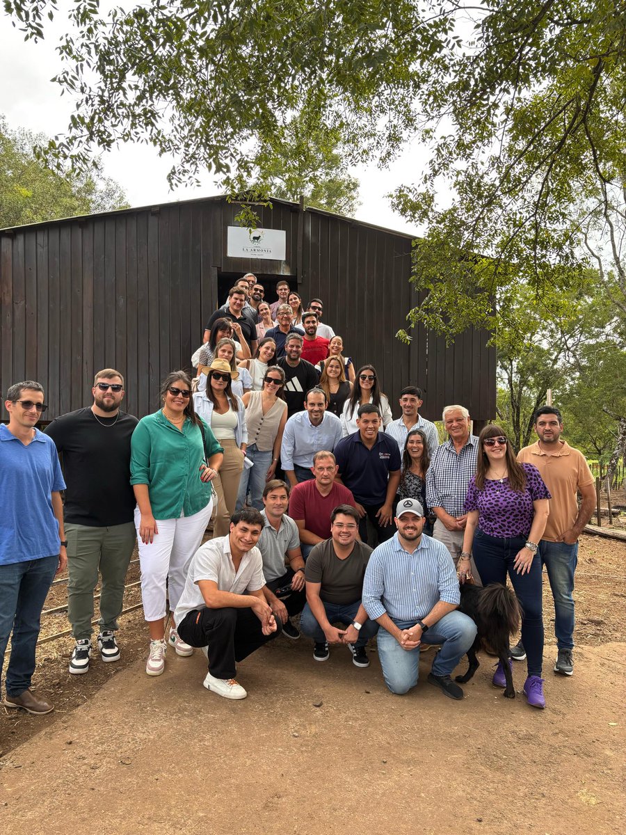 Jovenes Cem tweet media