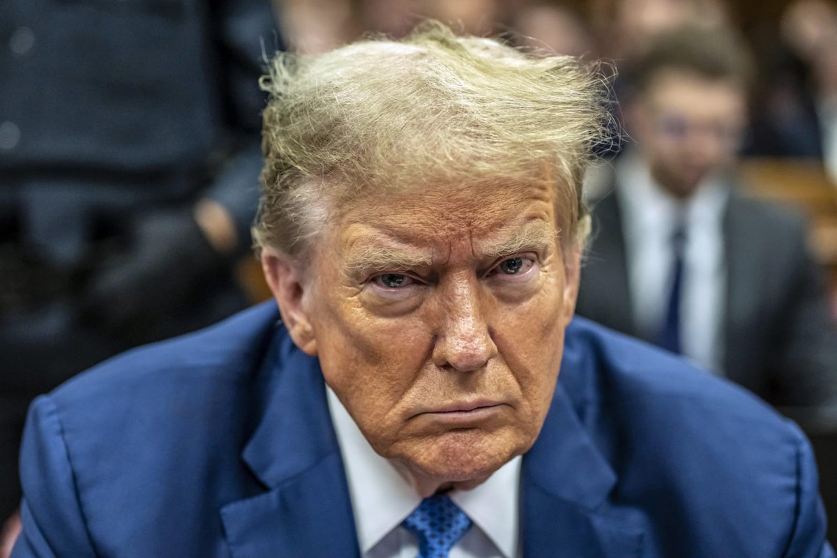 politvidchannel's tweet photo. BREAKING: CBS is not going to pay Trump any money and Will fight his lawsuit https://t.co/Mvf1ZXkOCL