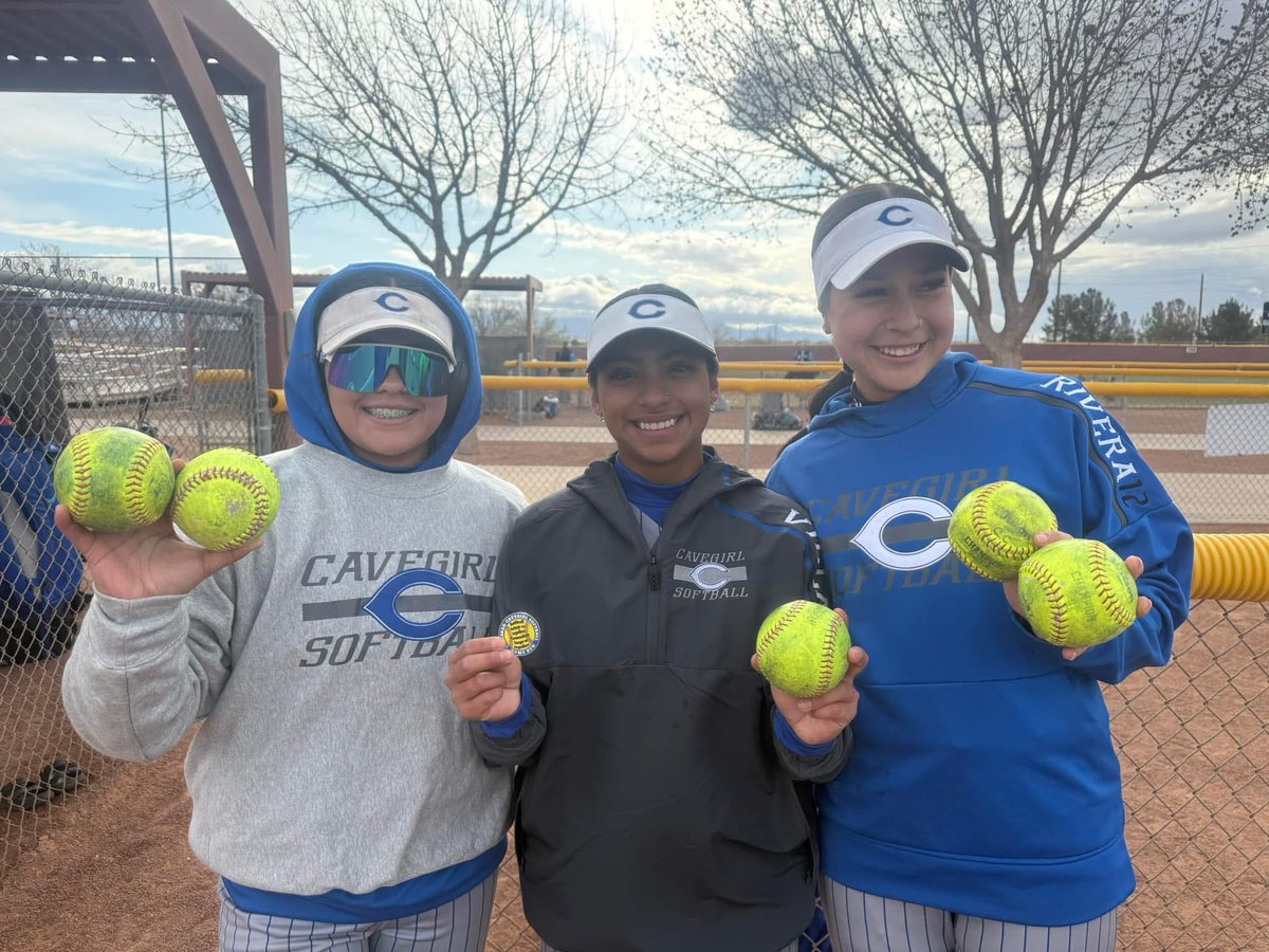 Started my softball season Friday with 3 home runs, 3 singles and 7rbi! Ready to get this season going! <a href="/CoachBoyterGC/">Blake Boyter</a> <a href="/CoachKRaines/">Kelly Raines</a> <a href="/JarredLewis15/">Jarred Lewis</a> <a href="/GCWhitecapSB/">GC Whitecaps Softball</a>