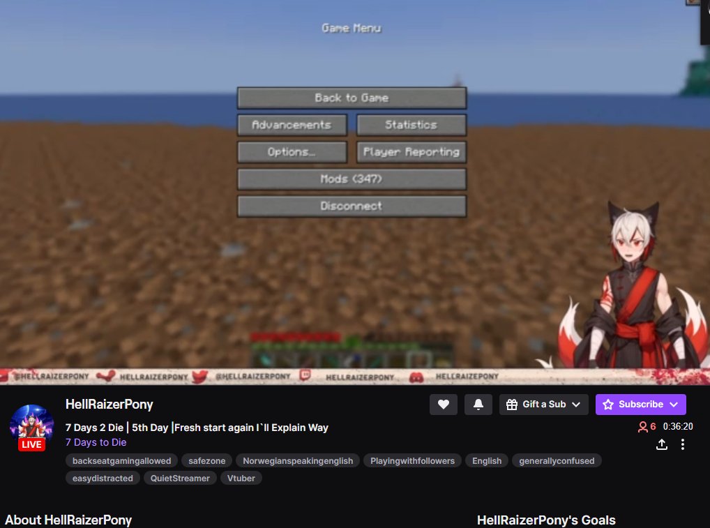 jayleeVT's tweet photo. @HellRaiZerPony I'M NOT CRAZY this is what my screen shows https://t.co/bAcRV6gMkk